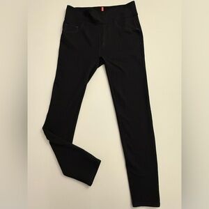 Spanx Black Ponte Pull On Pants Large Slim Stretch Work Office Ankle